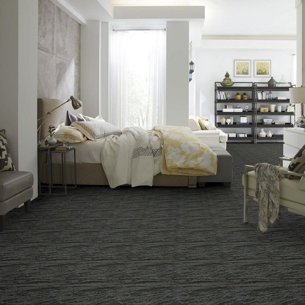 Philadelphia Grand Gesture Carpet in Lush, , large