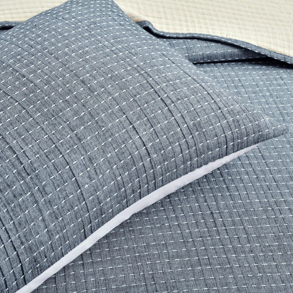 Triangle Home Fashions Pick Stitch 3-Piece King Quilt Set in Navy and Off White, , large