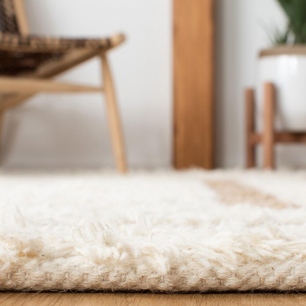 Safavieh Natura 2&#39;3&quot; x 8&#39; Ivory and Natural Runner, , large