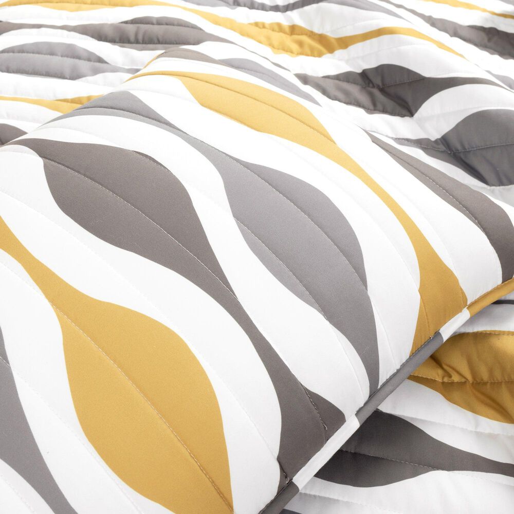 Triangle Home Fashions Mid Century Geo 3-Piece King Quilt Set in Gold and Gray, , large