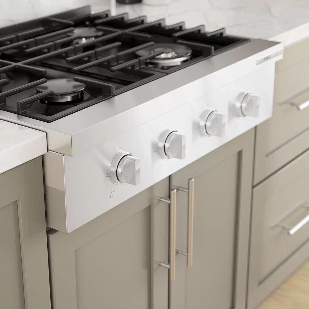 Bosch 30" Gas Cooktop in Stainless Steel Nebraska Furniture Mart