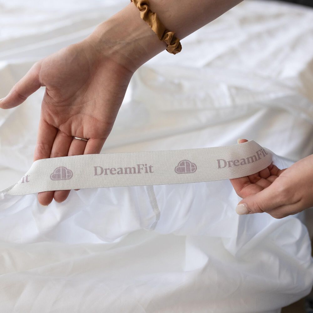 DreamFit 4-Piece Queen StaDry Sheet Set in White, , large