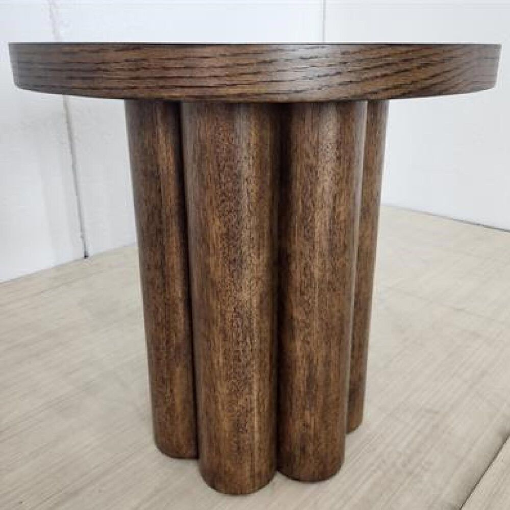 Riverside Furniture Santa Cruz End Table in Whiskey Oak, , large