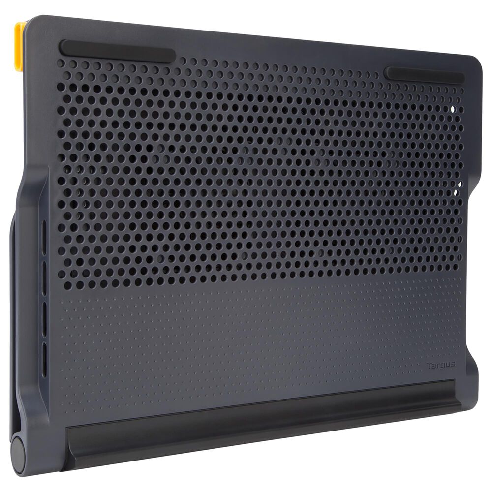 Targus 17&quot; Chill Mat+ with 4-Port Hub in Black, , large