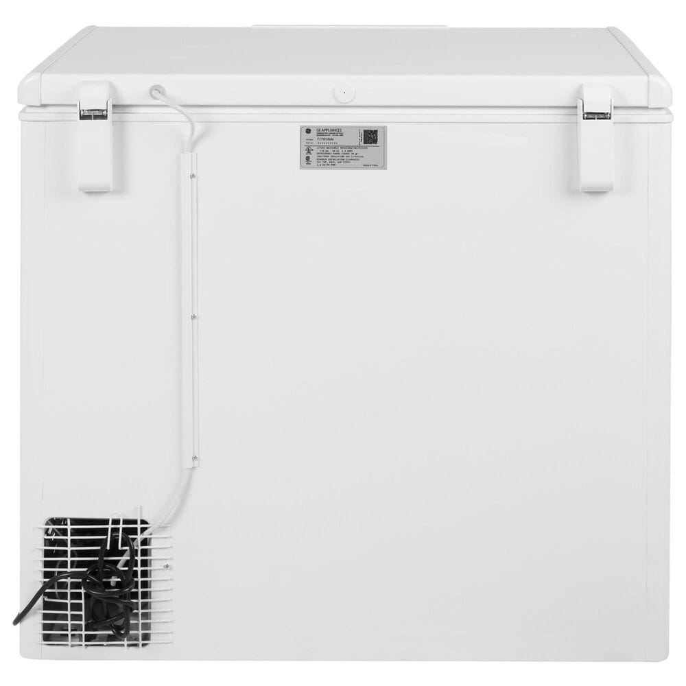 GE 8.8 Cu. Ft. Manual Defrost Chest Freezer in White, , large