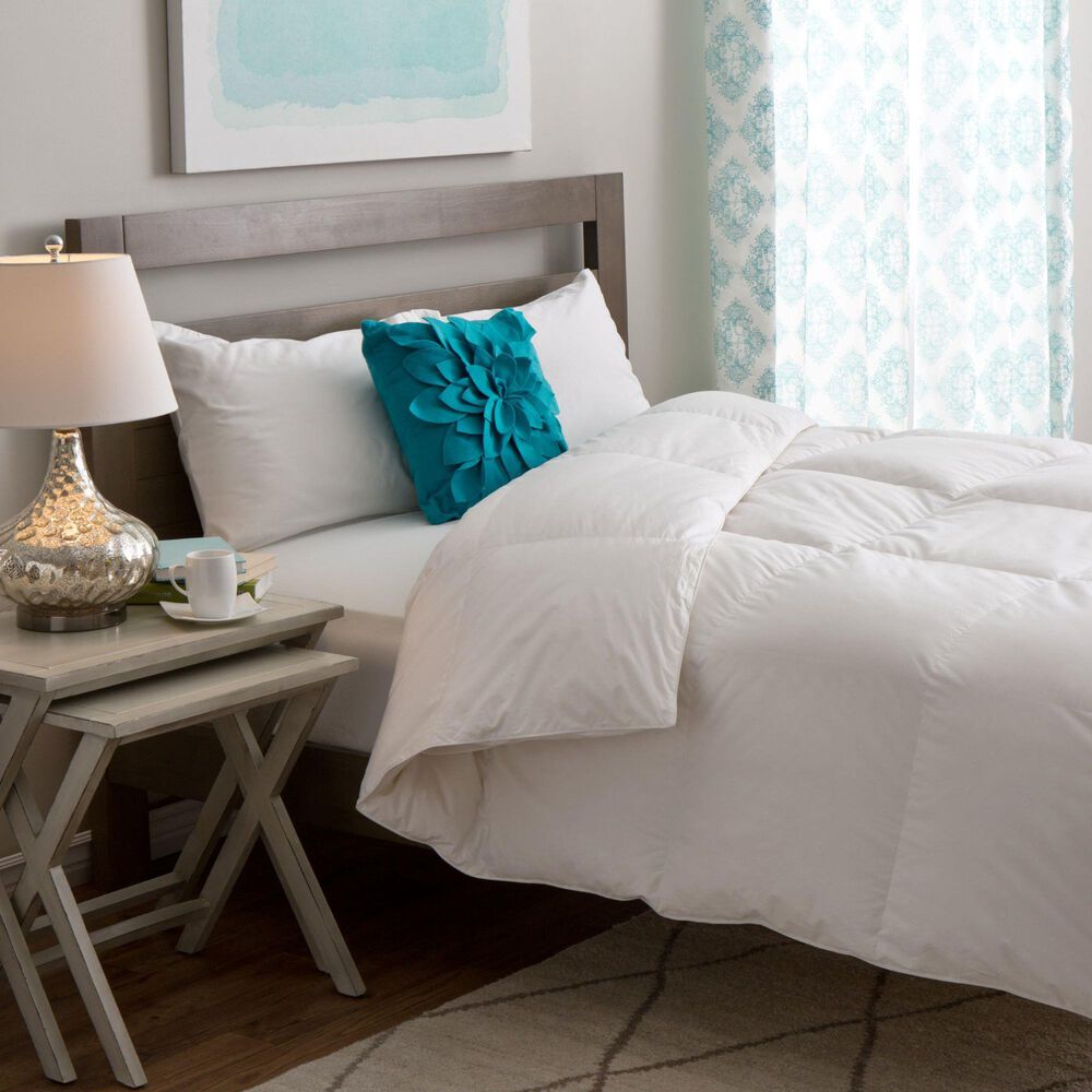 Allied Home Candice Olson King Down Comforter 550 Fill Power in White, , large