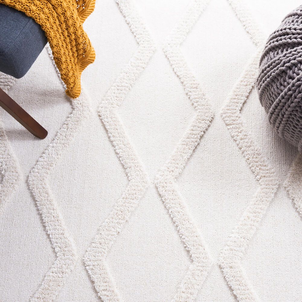 Safavieh Marrakesh 8&#39; x 10&#39; Ivory Area Rug, , large