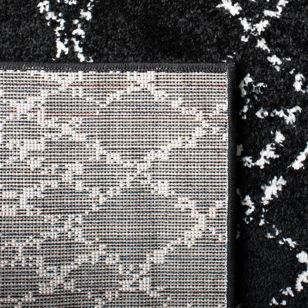 Safavieh Tulum 2&#39; x 5&#39; Black and Ivory Runner, , large