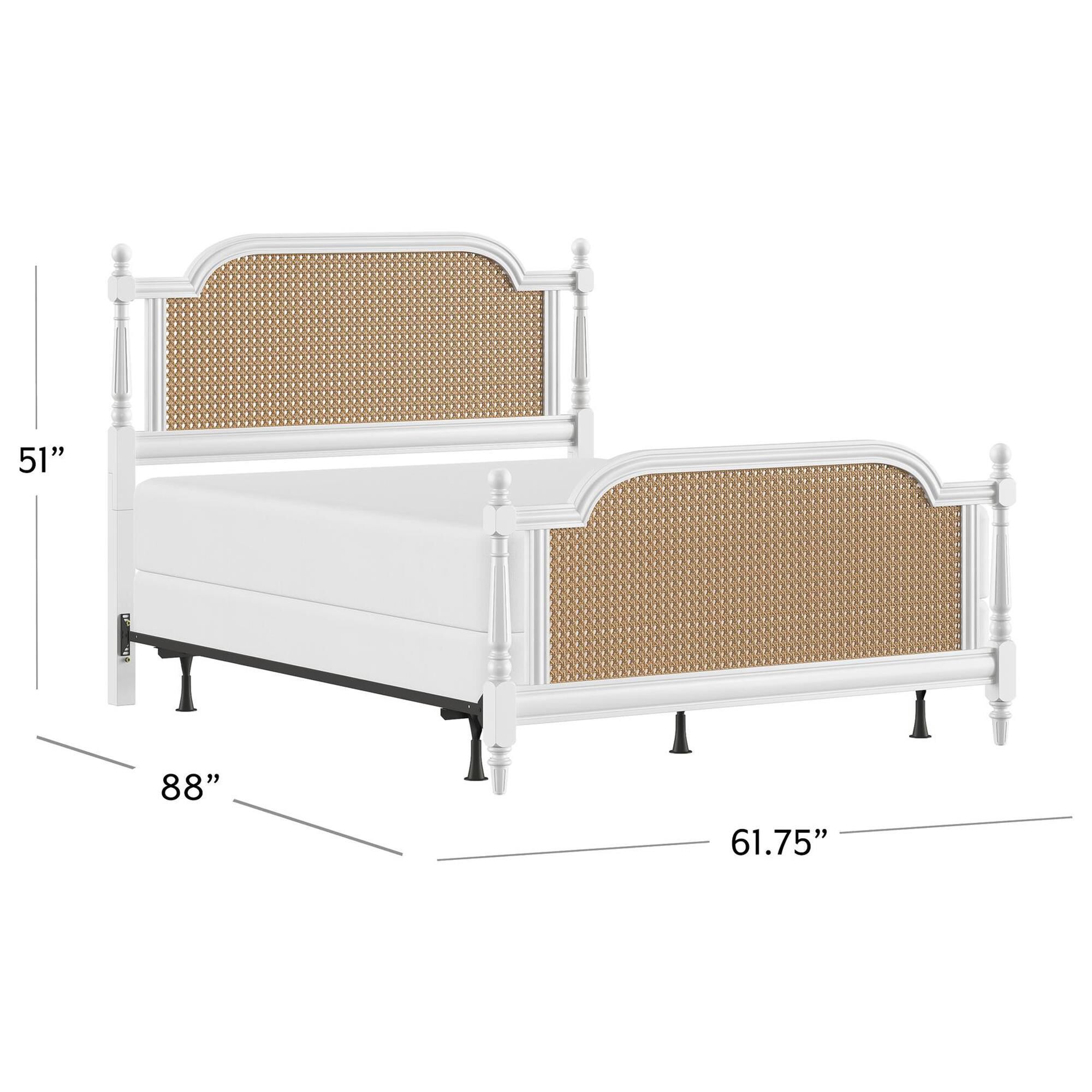 Richlands Furniture Melanie Queen Poster Panel Wood Bed in White