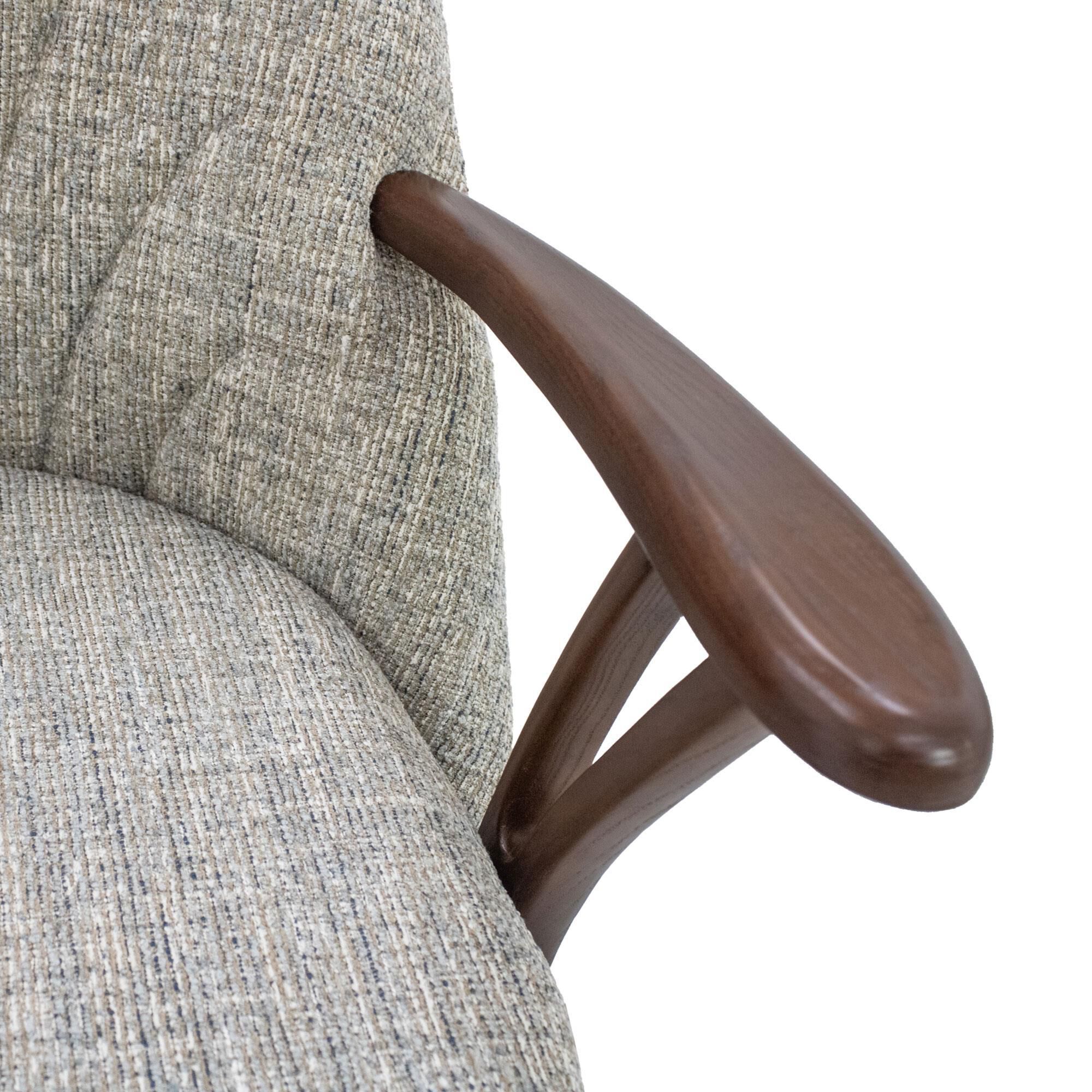 Northrow Dining Swivel Side Chair Bucket in Walnut Finish and