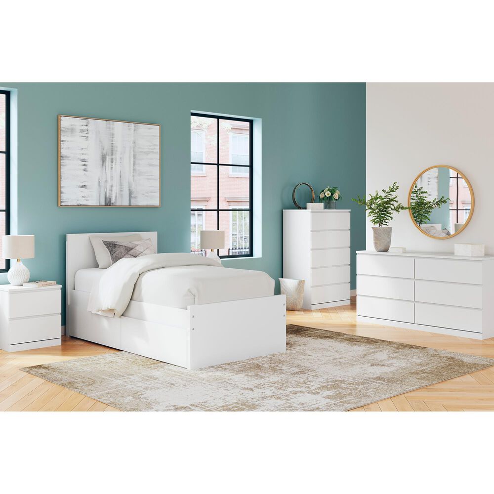 Ashley Onita 6-Drawer Dresser in White, , large