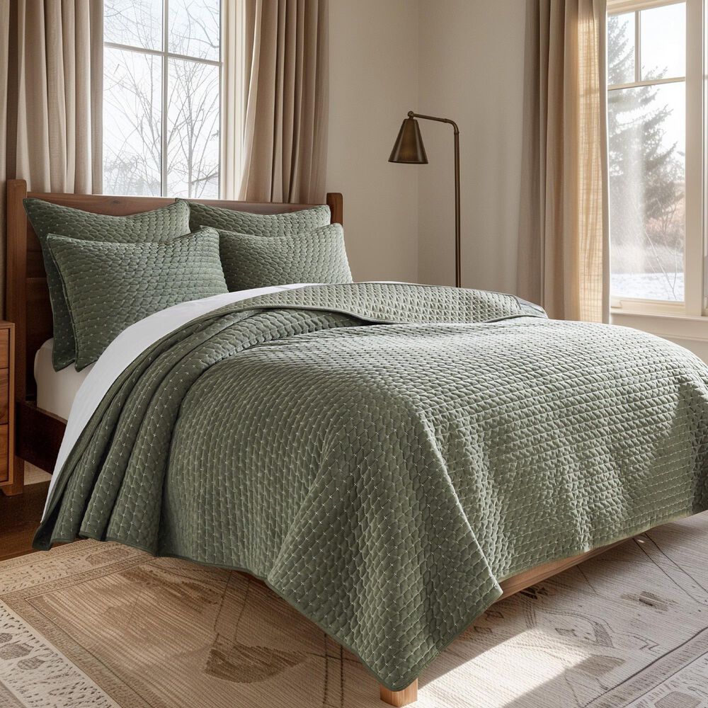 Levtex Velvet Stitch 3-Piece Full/Queen Quilt Set in Green, , large