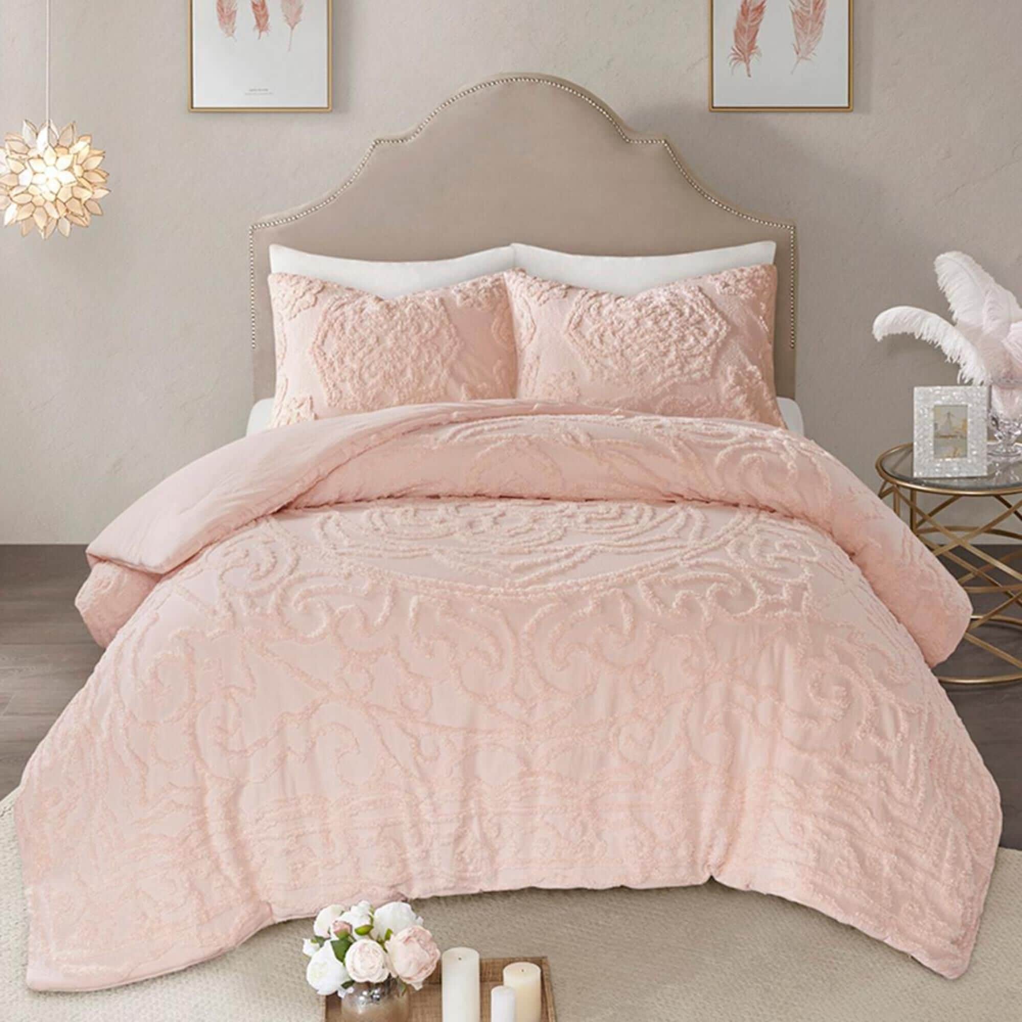 Hampton Park Laetitia 3 Piece King Comforter Set in Blush NFM