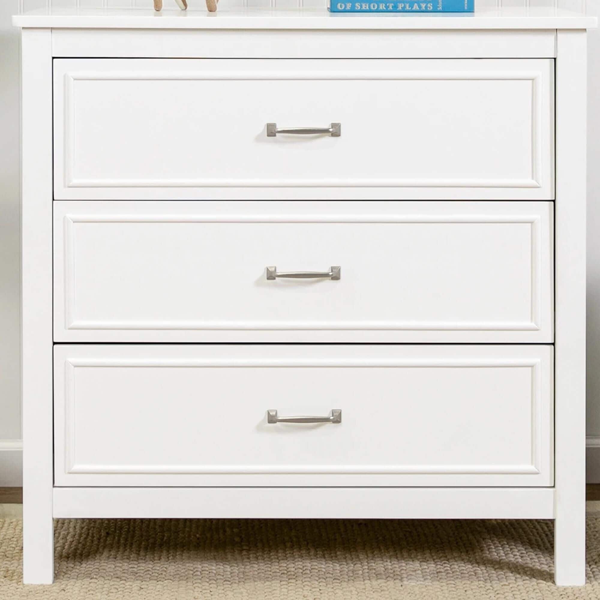 Davinci charlie on sale dresser white