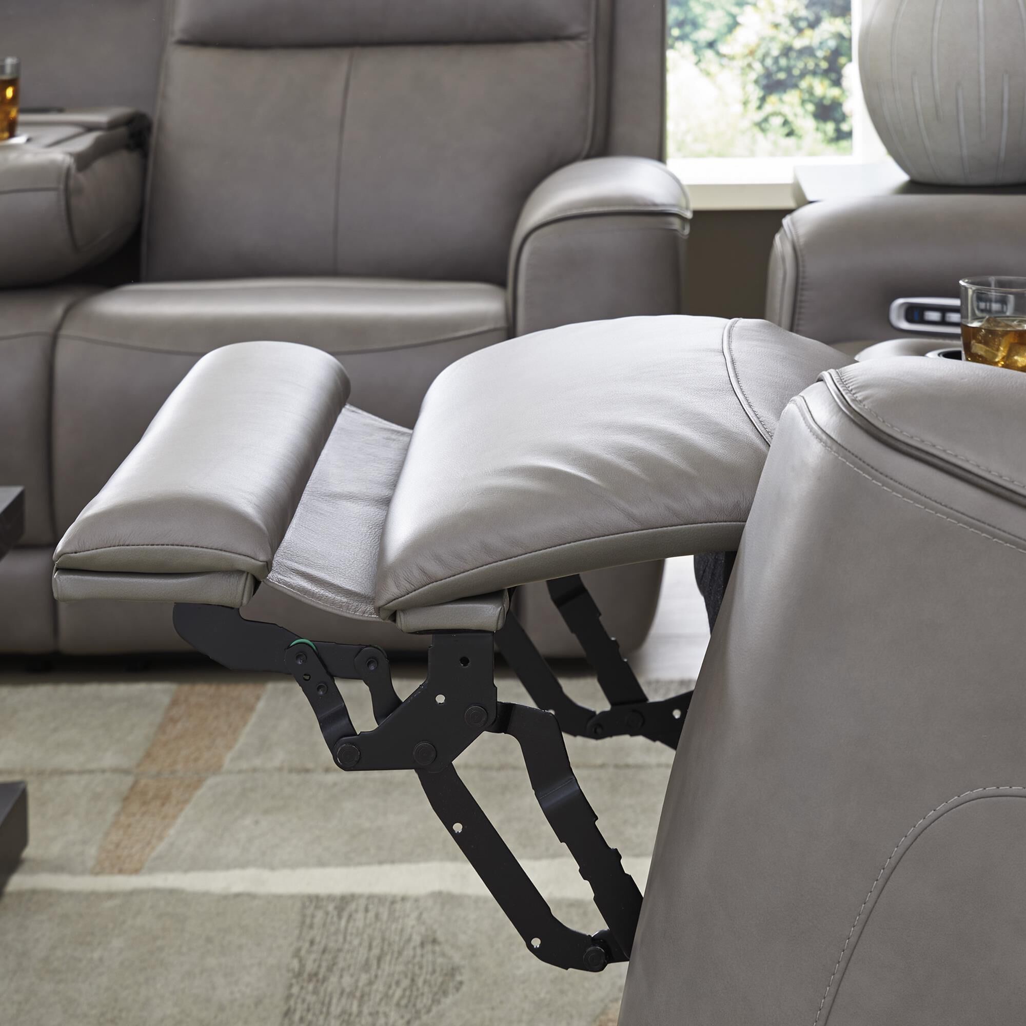 Ashley 5Z-Comfort 3-Piece Power Livingroom Set in Coin