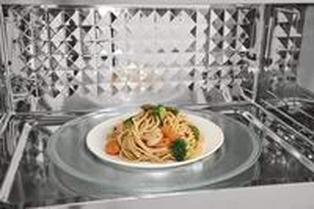 Frigidaire Professional OTR Micro 1.9 CuFt w/Air Fry, , large