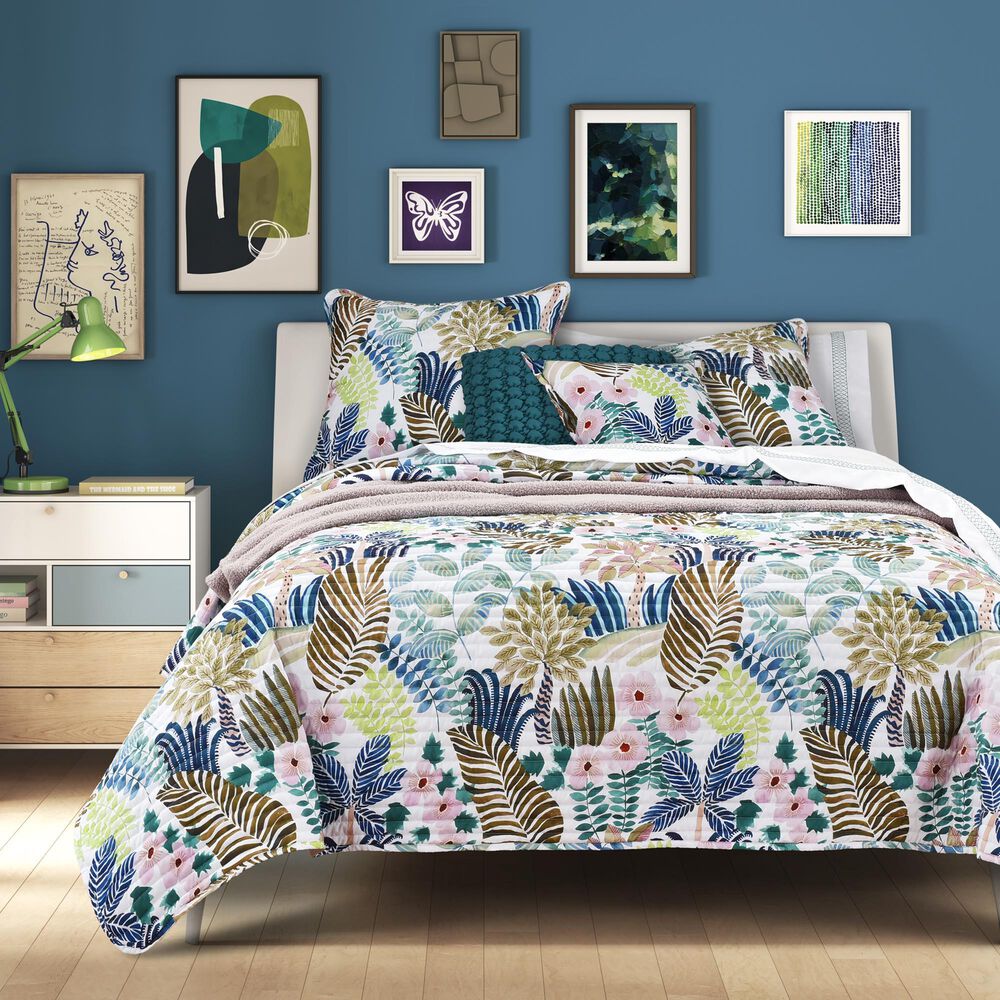 J. Queen New York Rainforest 3-Piece Full/Queen Quilt Set in Teal, , large