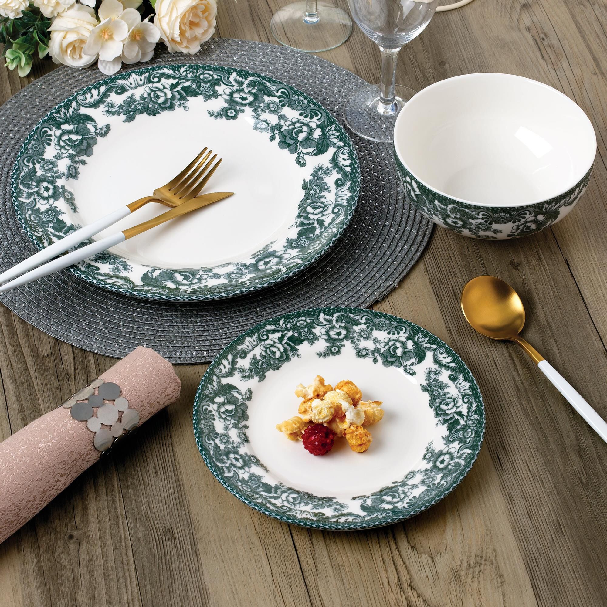 Gifts Plus Montana 12-Piece Dinnerware Set in Green