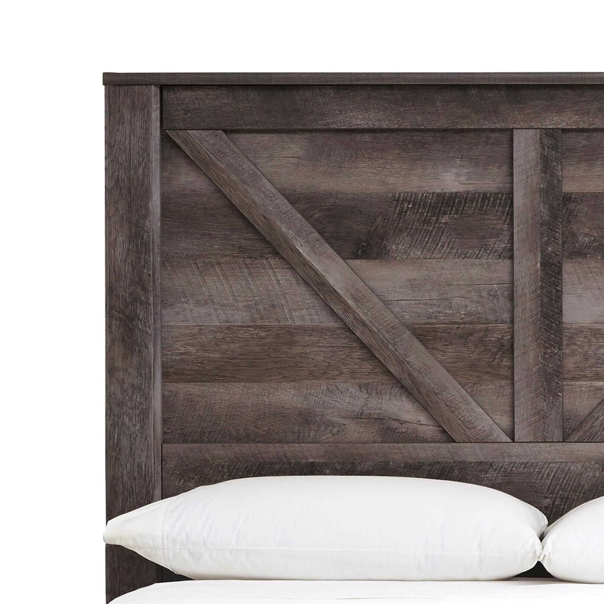 Wynnlow queen shop panel bed