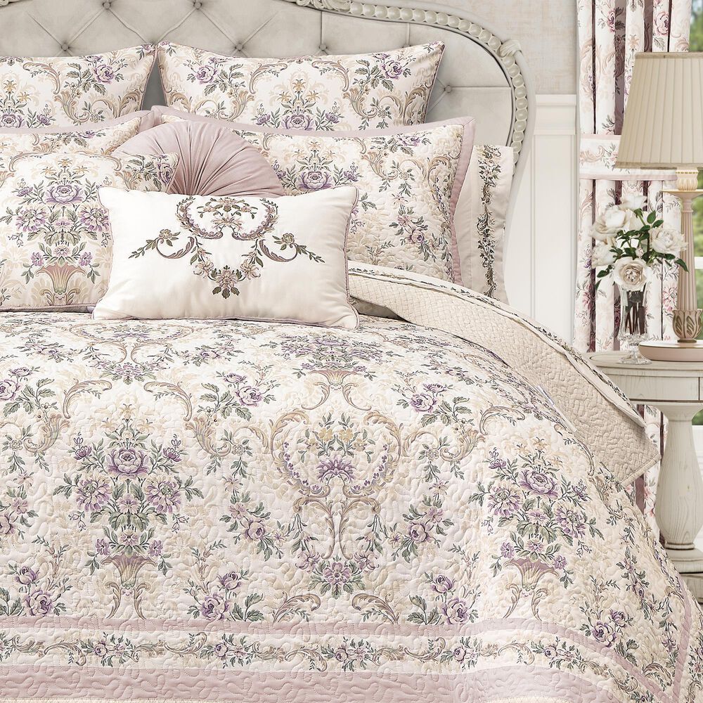 Royal Court Avant Garden Full/Queen Quilt in Blush, , large