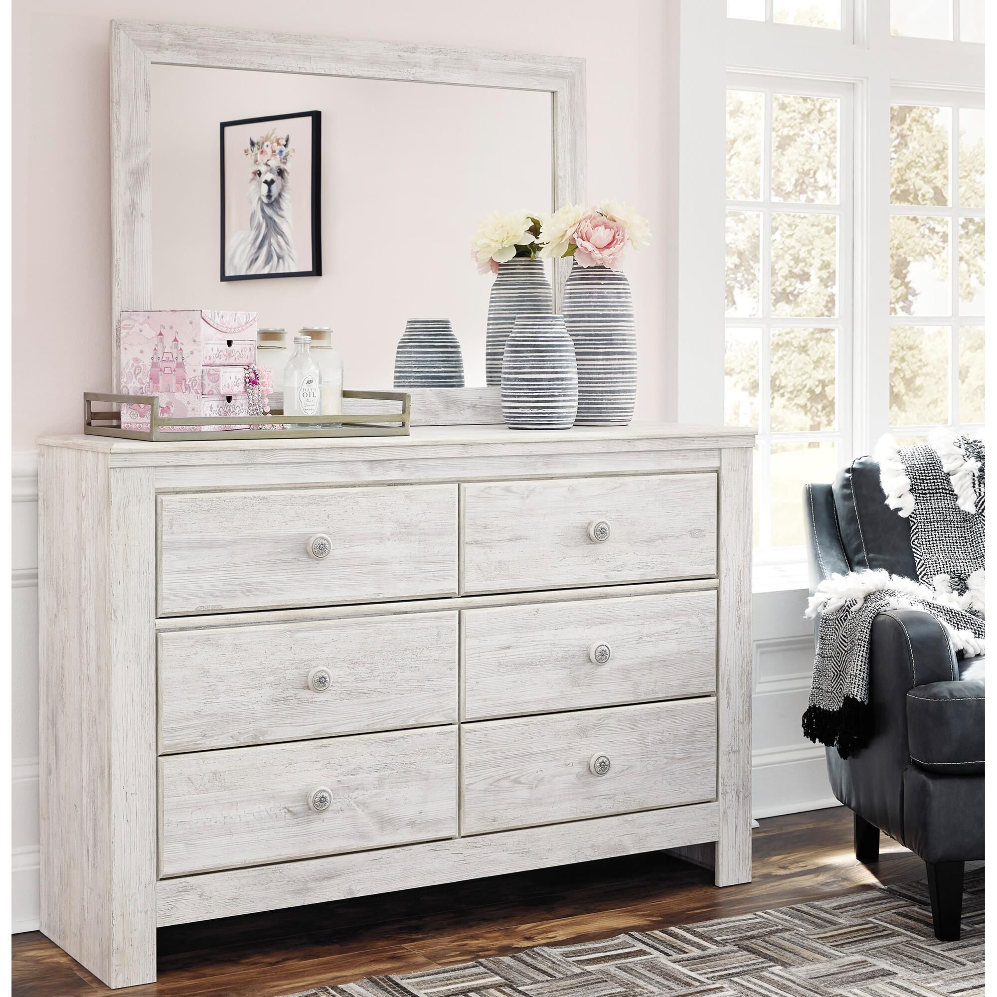 Ashley Paxberry 4-Piece Full Bedroom Set in Whitewash