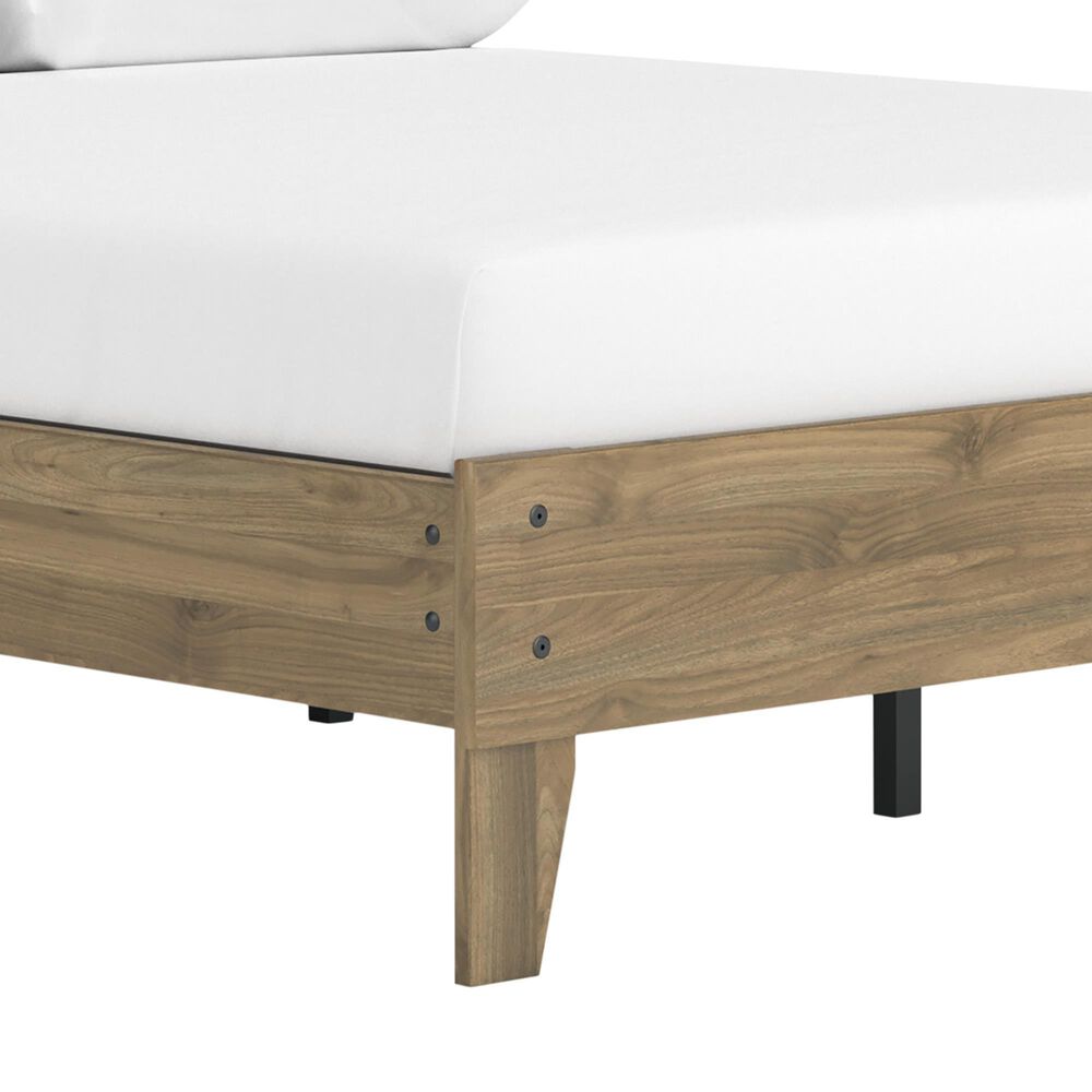 Ashley Deanlow Queen Platform Panel Bed in Honey, , large