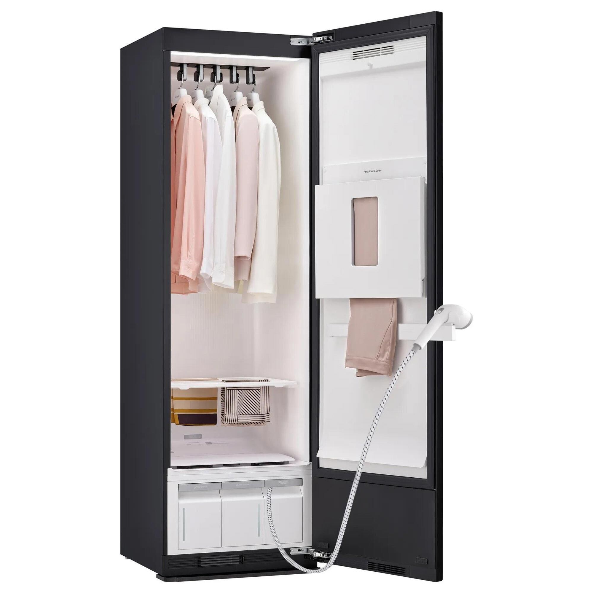 LG Styler Smart Steam Closet in Mirror