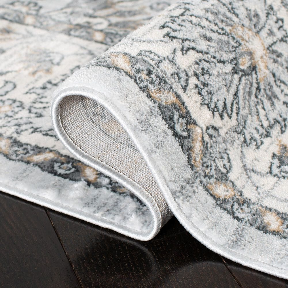 Safavieh Isabella 2&#39;2&quot; x 7&#39; Light Gray and Cream Runner, , large