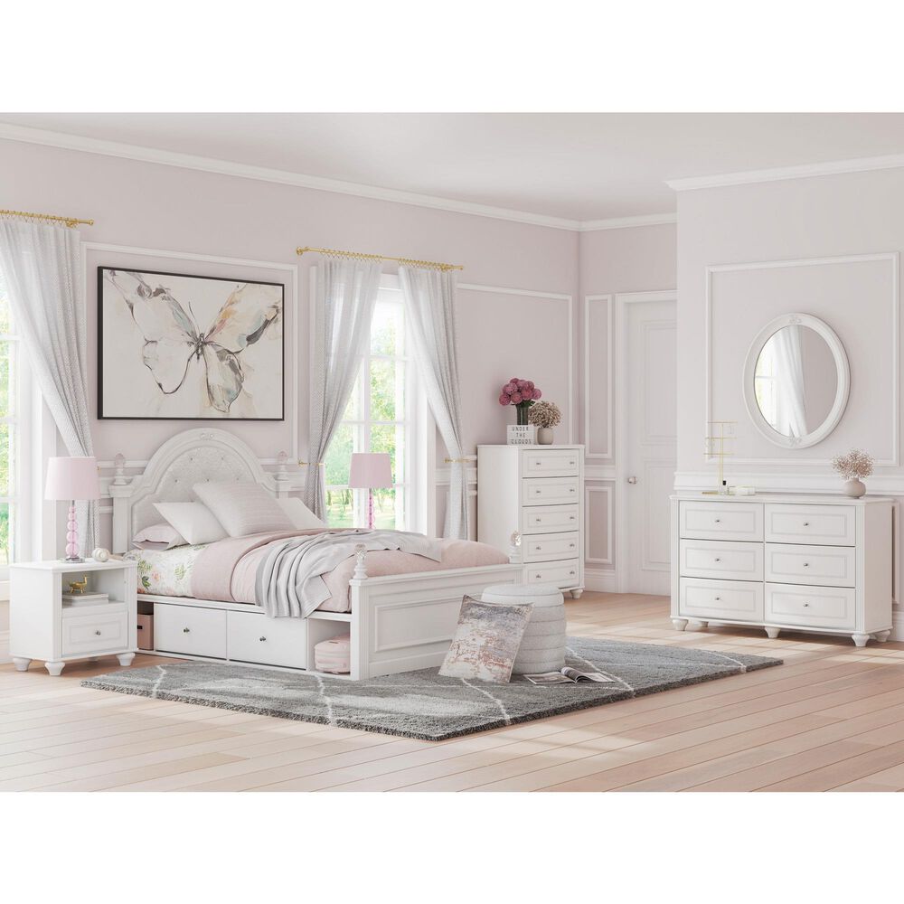 Ashley Kozlani 5-Drawer Chest in White, , large