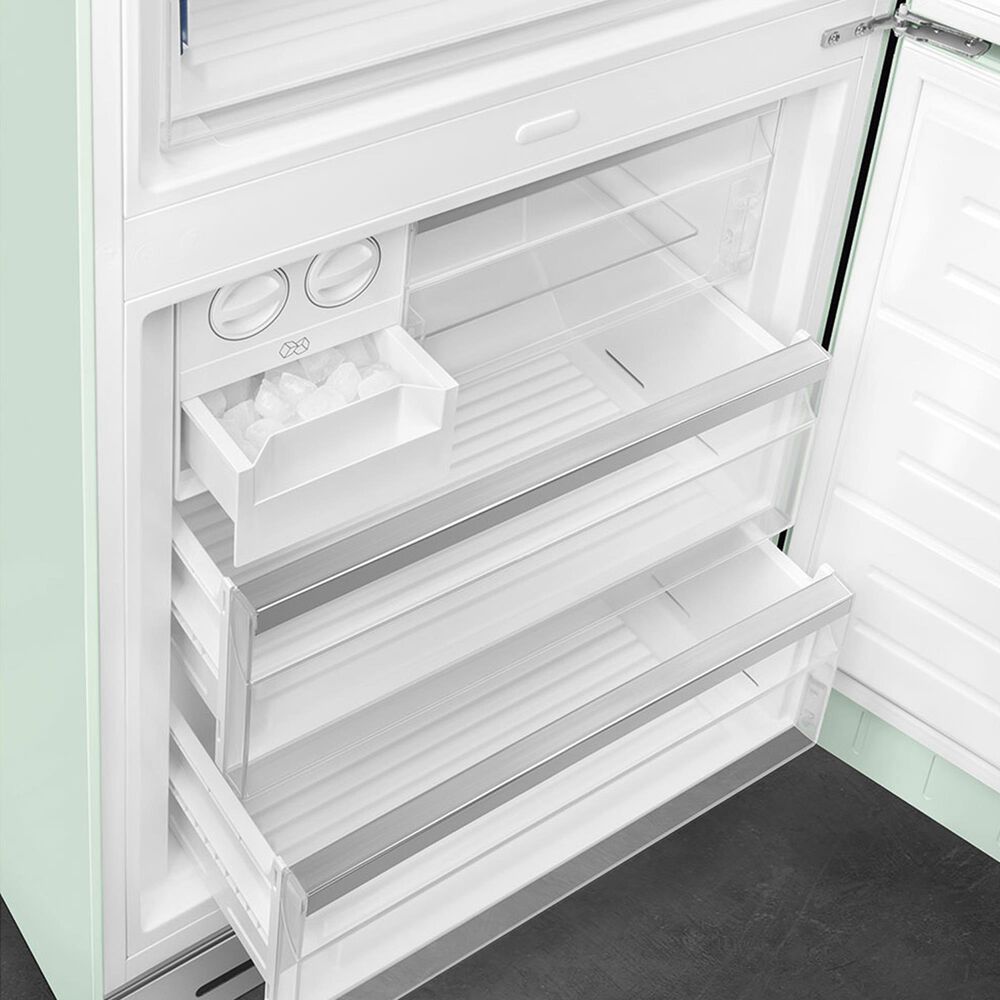 SMEG 18.01 Cu. Ft. Retro Bottom Freeze Refrigerator with Right Hinge in Pastel Green, , large