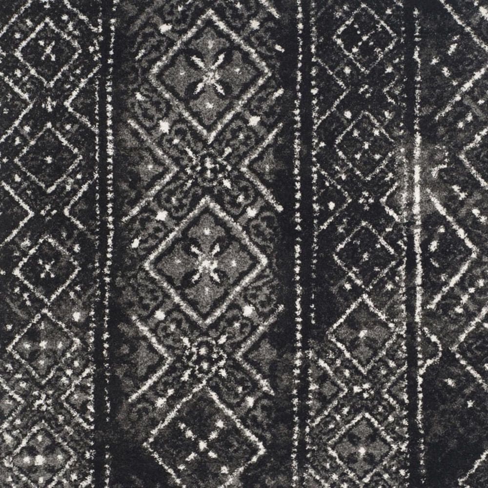 Safavieh Adirondack ADR111C 6&#39; Round Black and Silver Area Rug, , large