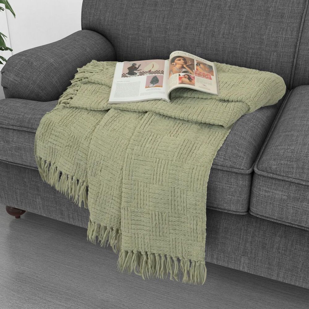 Trade Linker 50" x 70" Chenille Polyester Fringed Basket Throw in Sage, , large