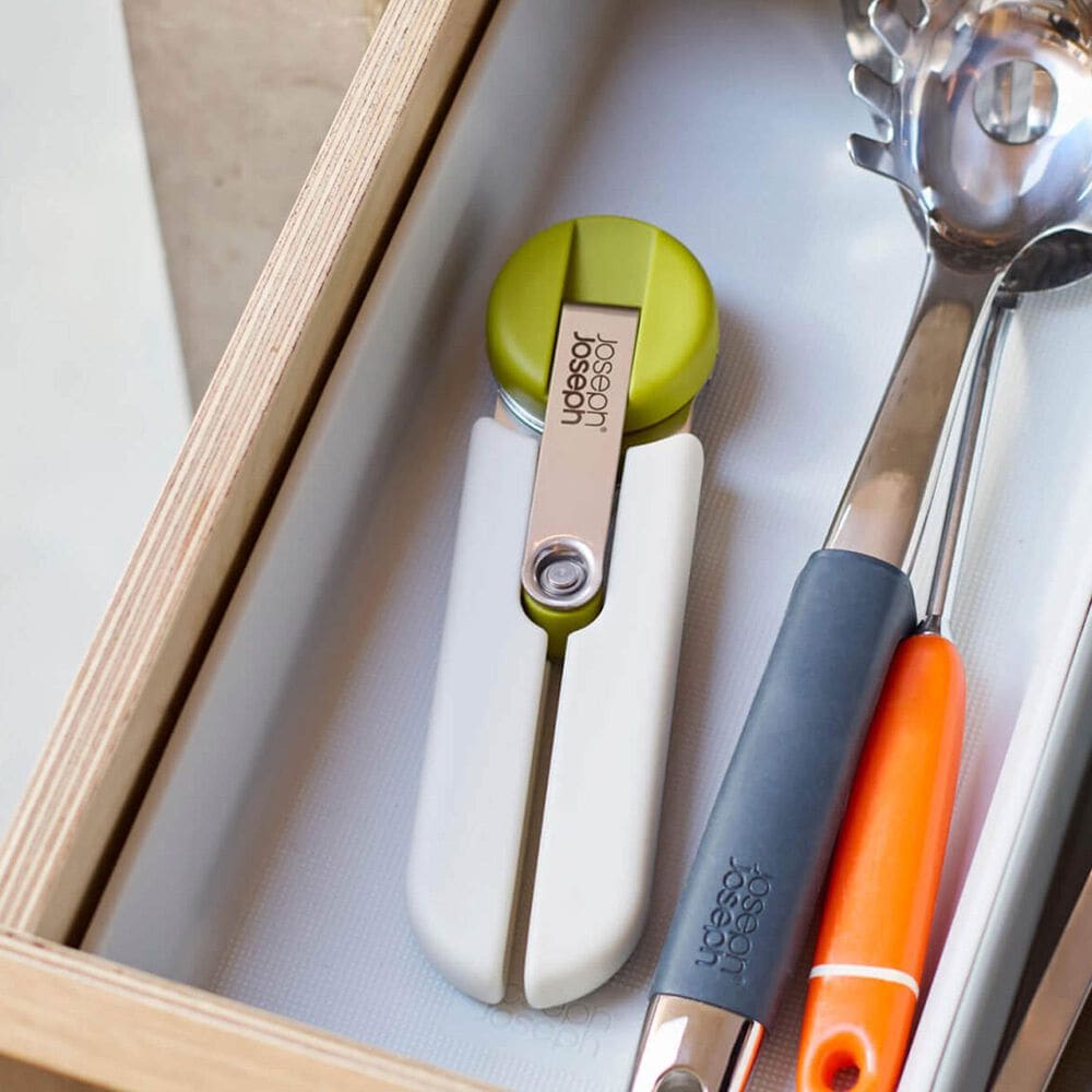 Joseph Joseph GoRound Easy-Open Can Opener in Green and White, , large