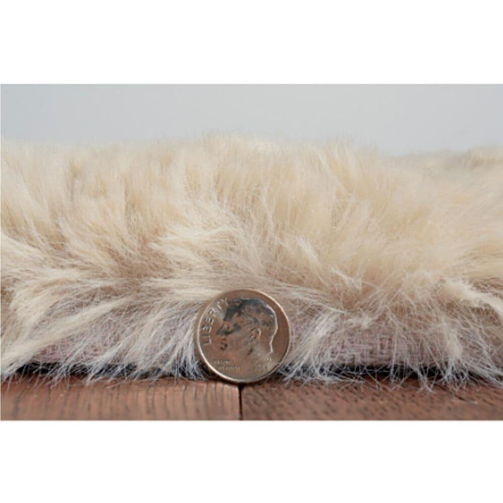 Linon Maven Faux Rabbit 5&#39; x 7&#39; Pale Grey Area Rug, , large