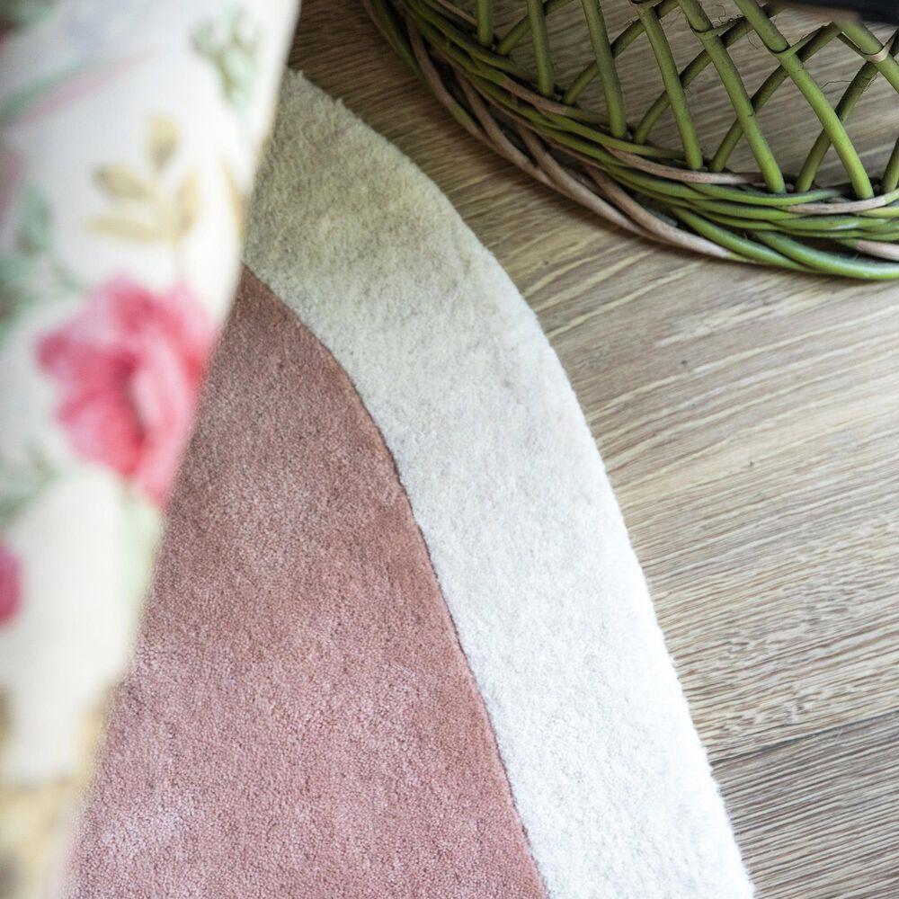 Momeni Tallulah 5&#39; x 8&#39; Pink Area Rug, , large