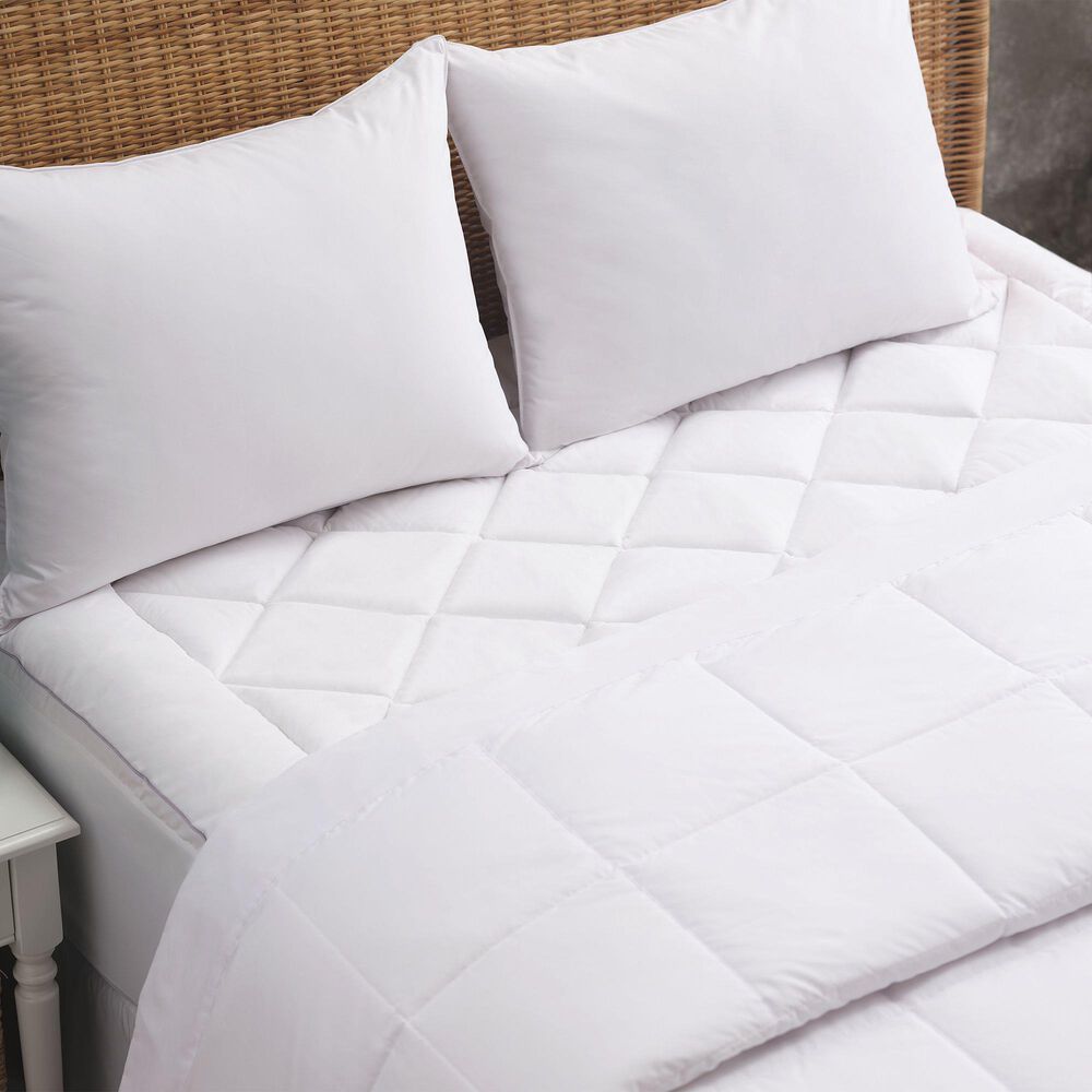 Allied Home Tranquil King Blanket in White, , large