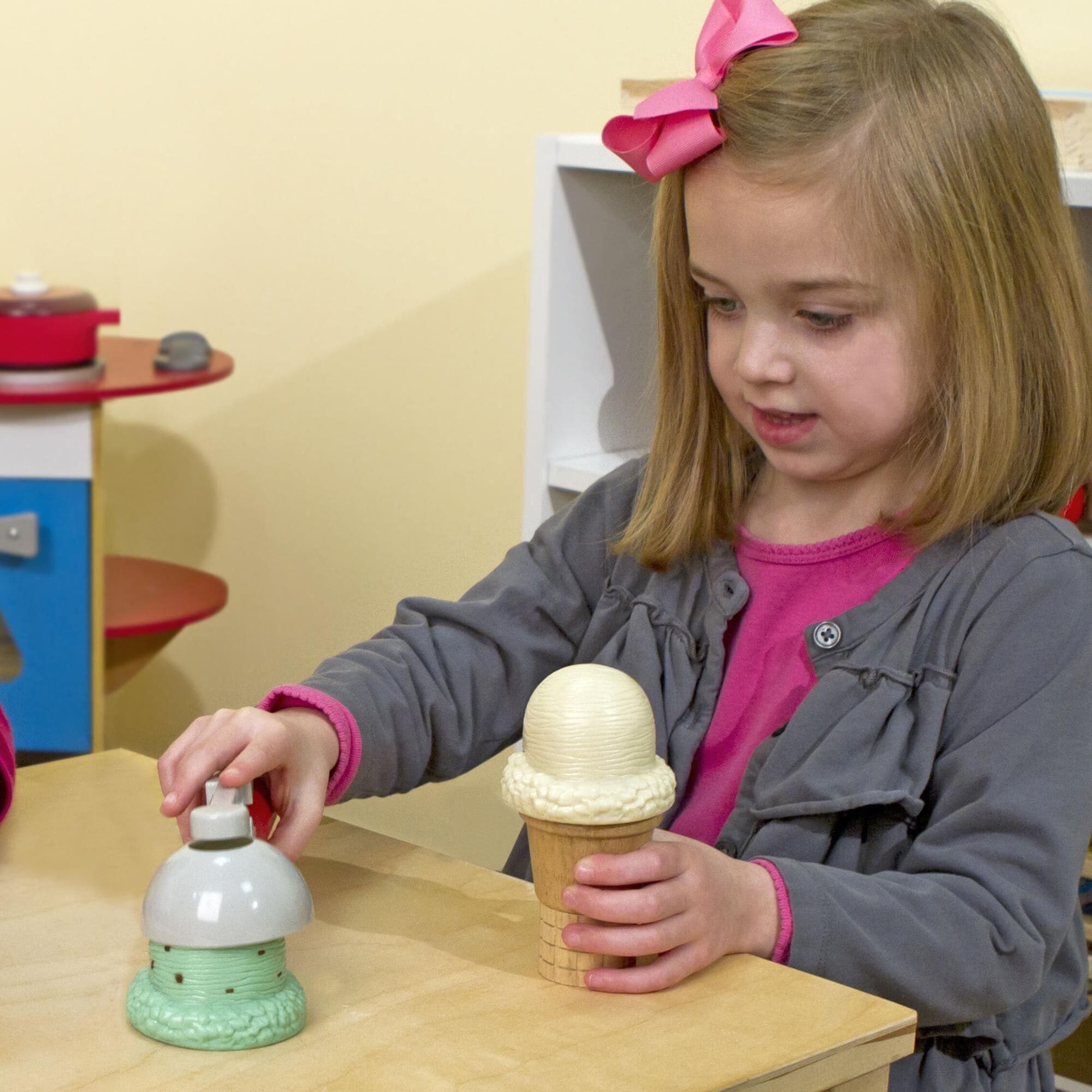 Ice cream shop cone playset