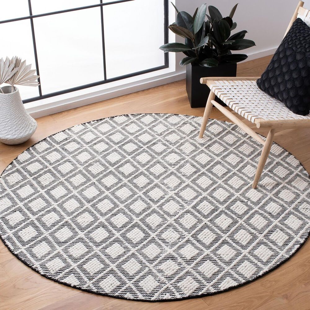 Safavieh Natura NAT475A 6&#39; Round Ivory and Black Area Rug, , large