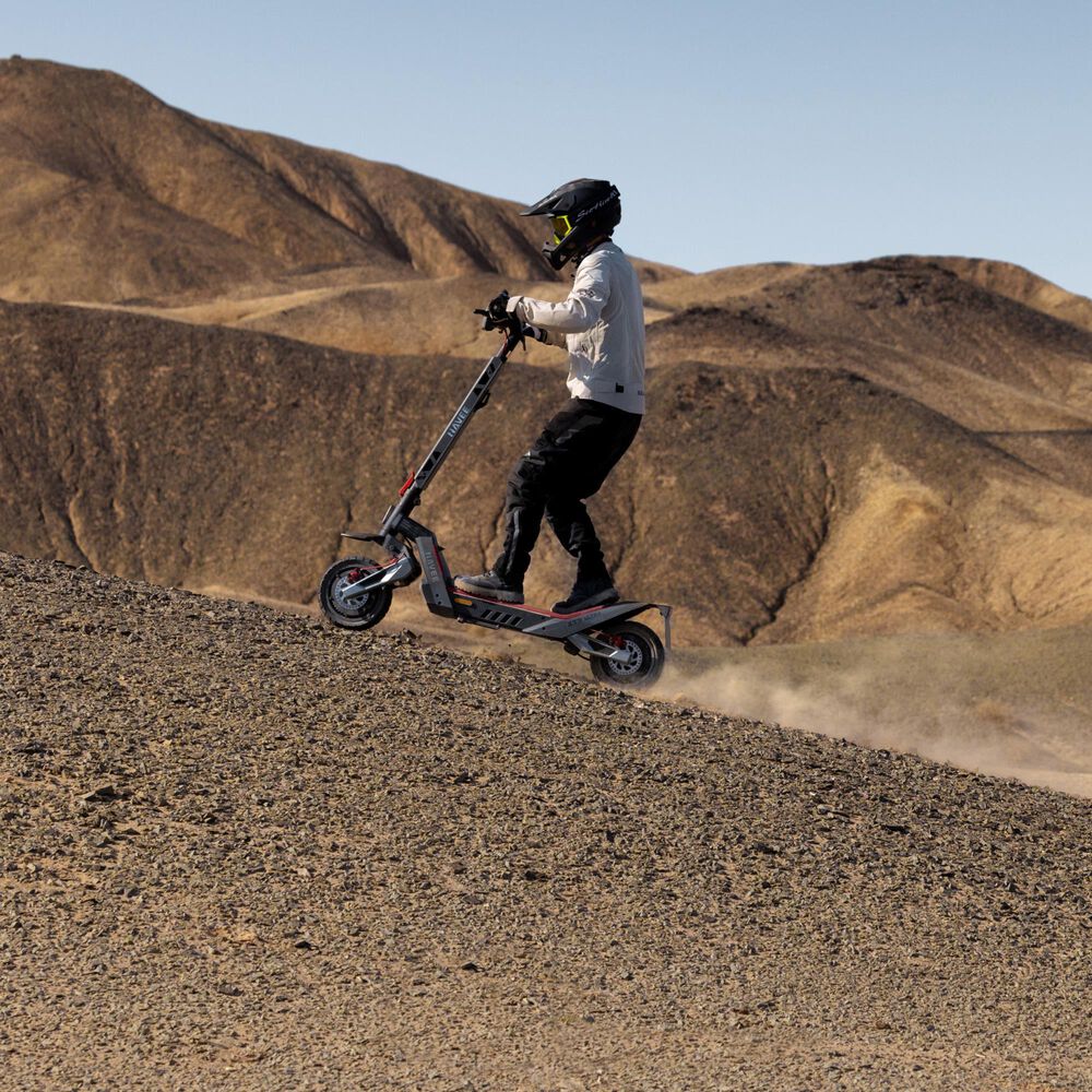 Navee XT5 Pro Electric Scooter in Black, , large