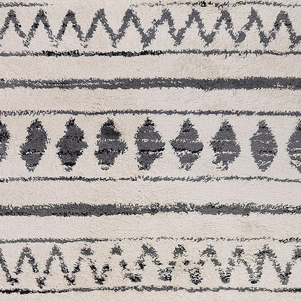 Amer Rugs Aspen 5&#39; x 7&#39;6&quot; Cream and Black Area Rug, , large