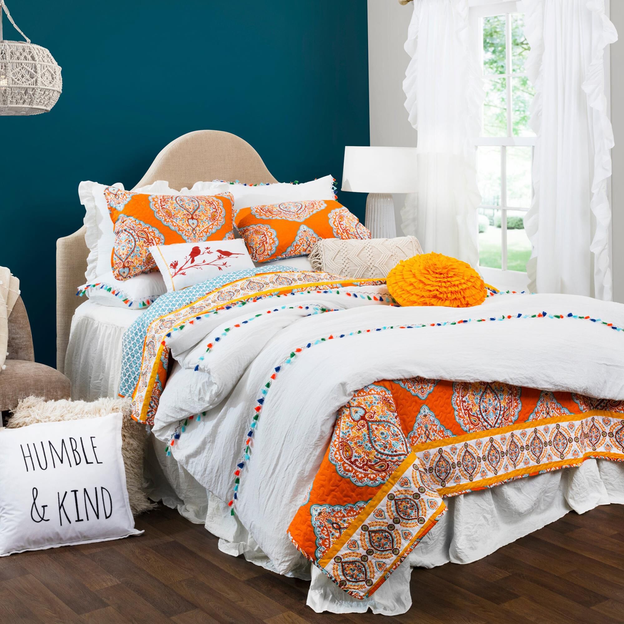 Triangle Home Fashions Boho Tassel 3 Piece Full Queen Comforter