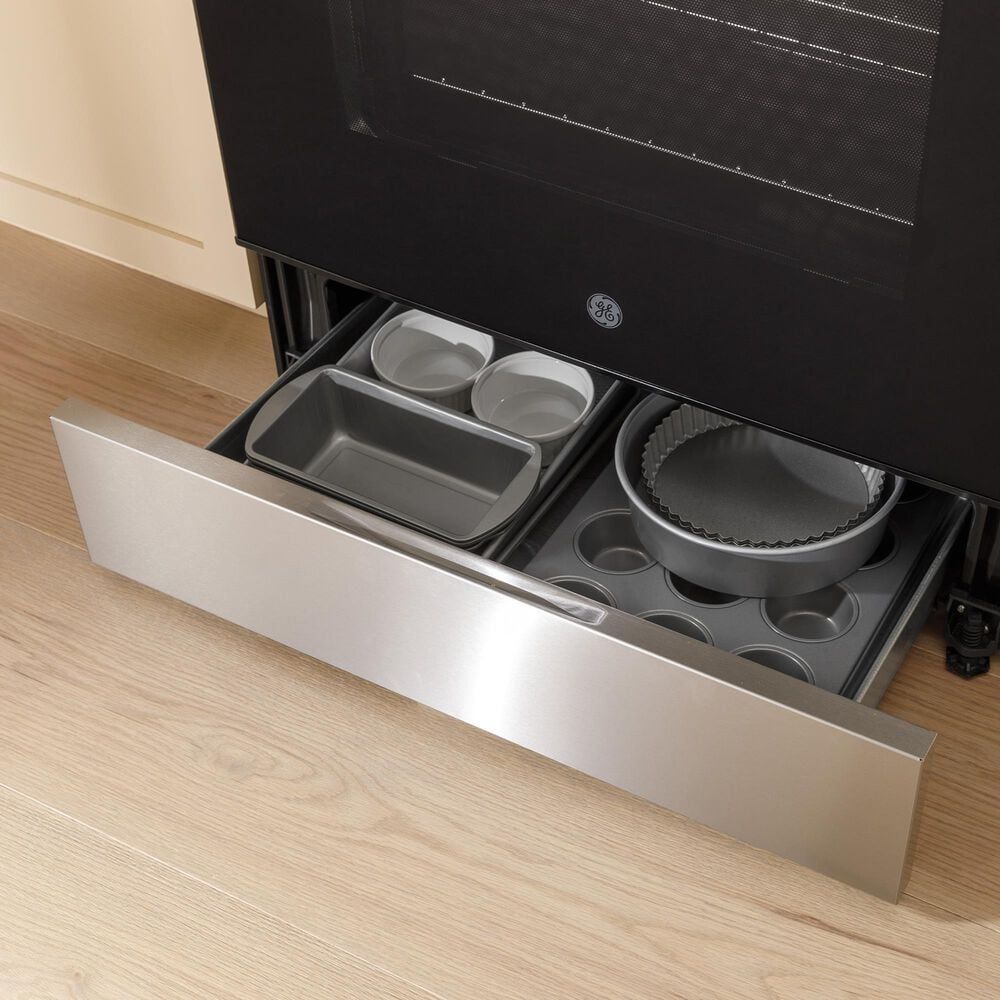 GE Appliances 5.3 Cu. Ft. Freestanding Natural Gas Range with Crisp Mode in White, , large