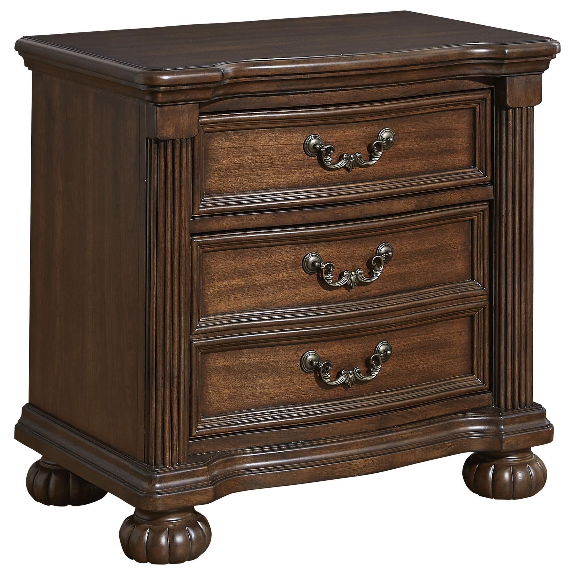 Ashley Lavinton 4-Piece Queen Bedroom Set in Rich Cherry Brown