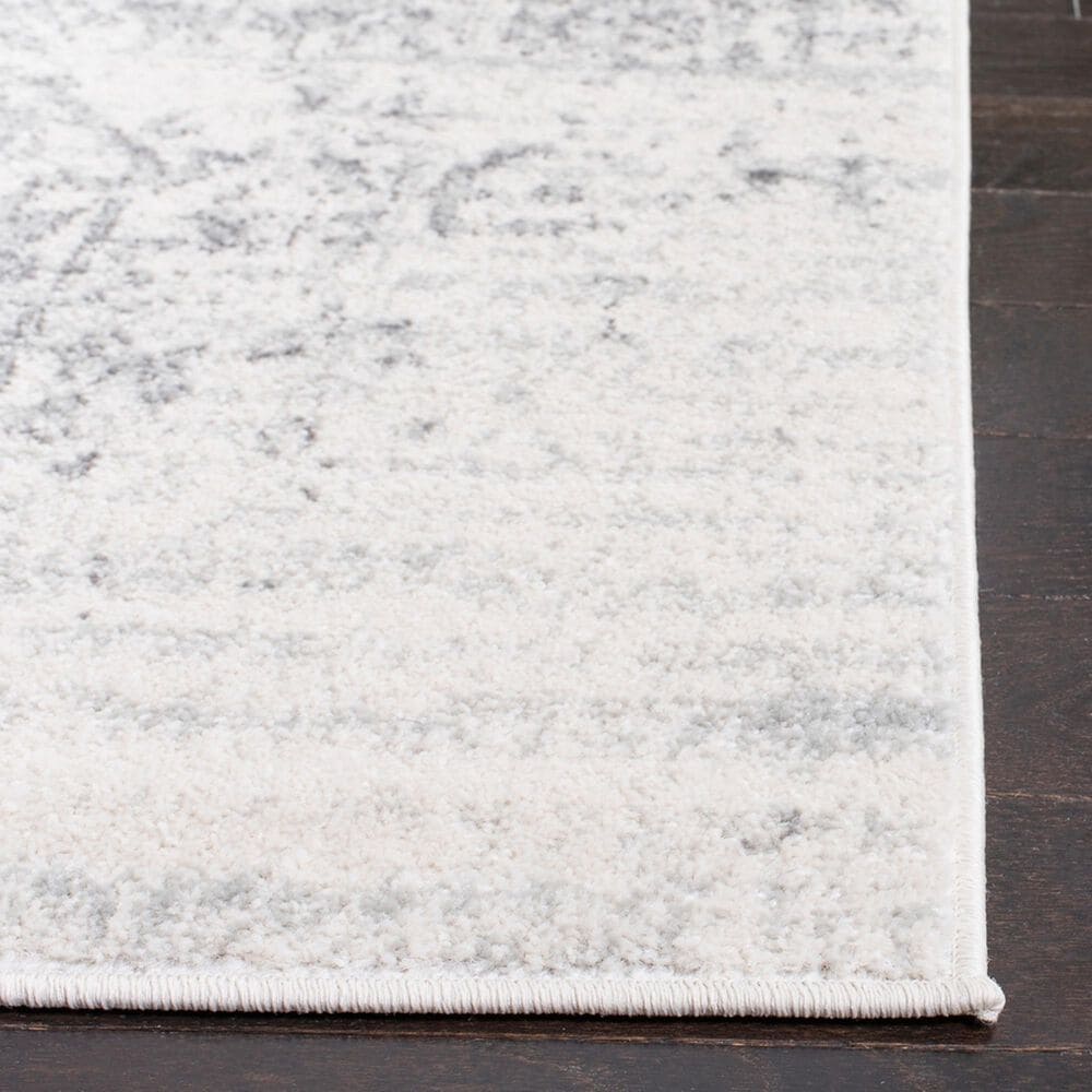 Safavieh Madison MAD603G 5&#39; Square Silver and Ivory Area Rug, , large