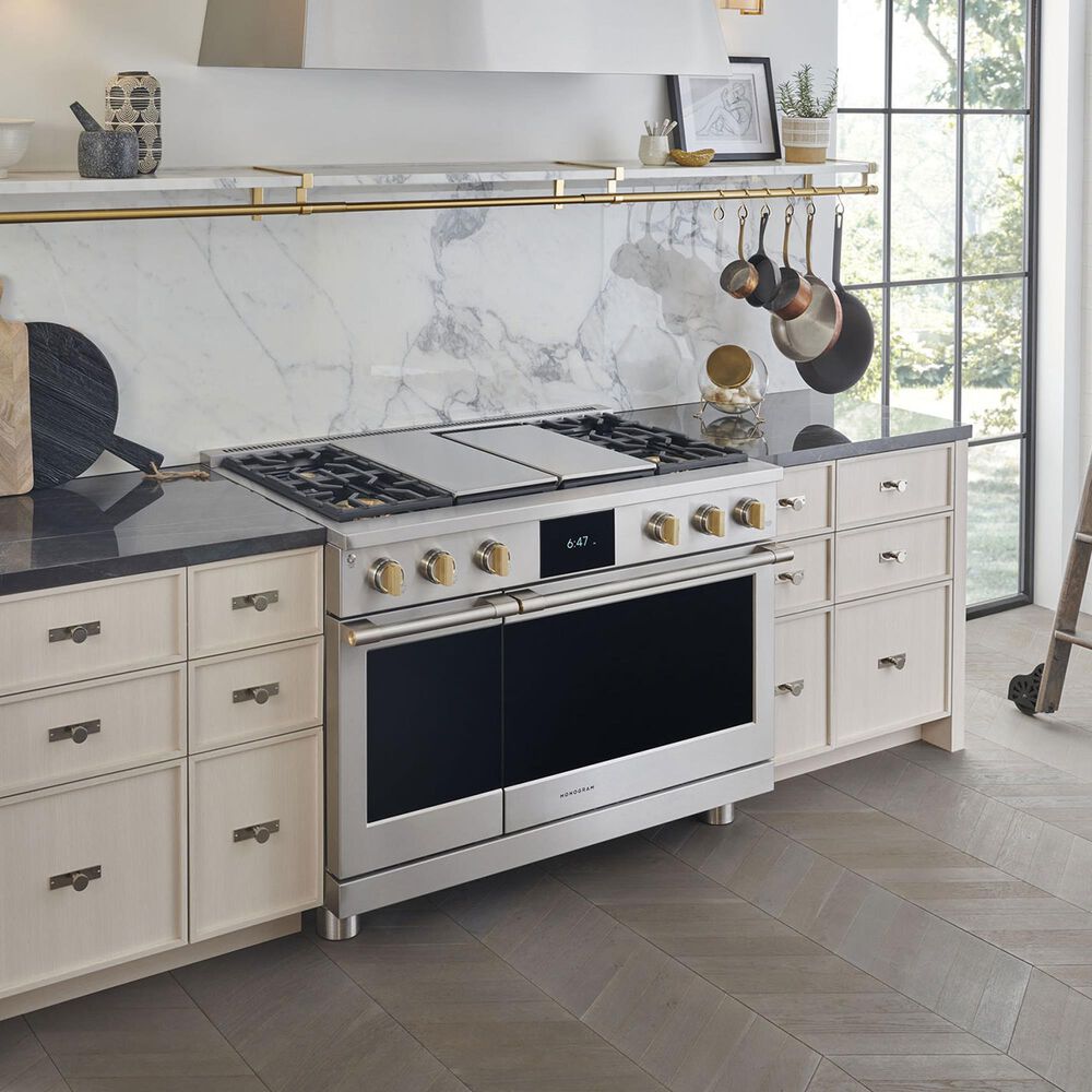 Monogram 48&quot; Dual-Fuel Professional Range with 4 Burners, Grill and Griddle in Stainless Steel, , large