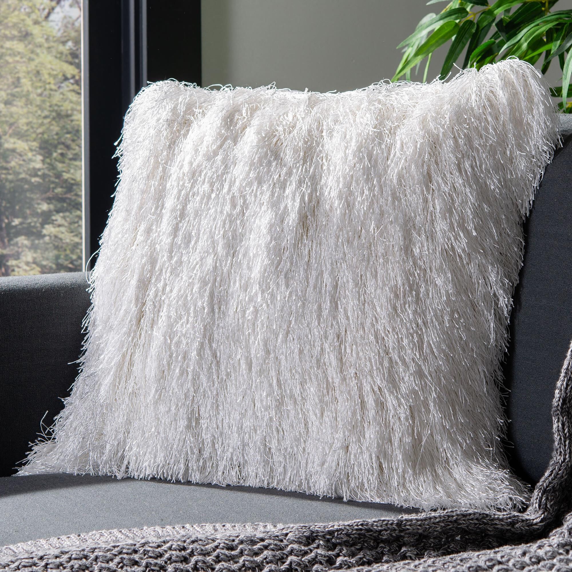 Safavieh pillows deals