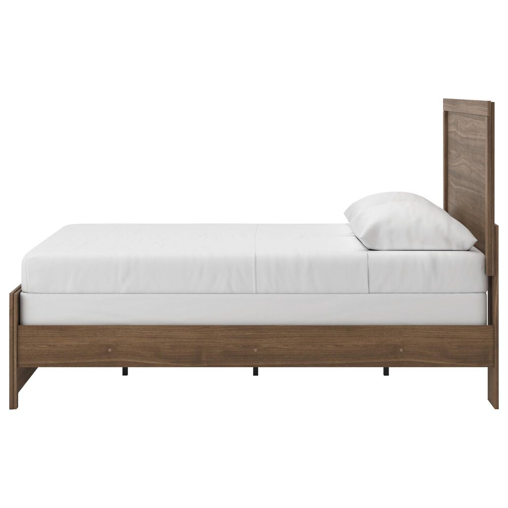 Ashley Broachmyn Queen Bed with Two Nightstands in Warm Auburn, , large