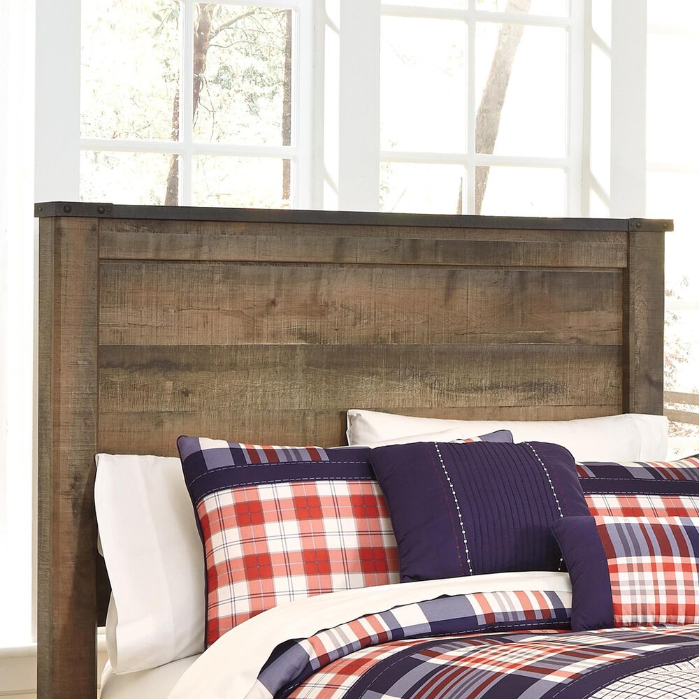 Ashley Trinell 4-Piece Full Bedroom Set in Brown, , large