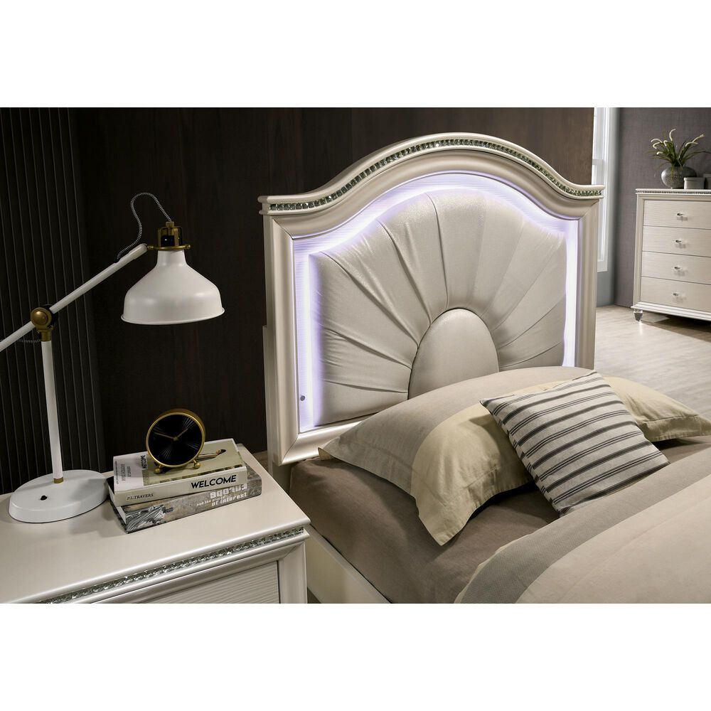 Furniture of America Norris Full Platform Bed in Pearl White, , large