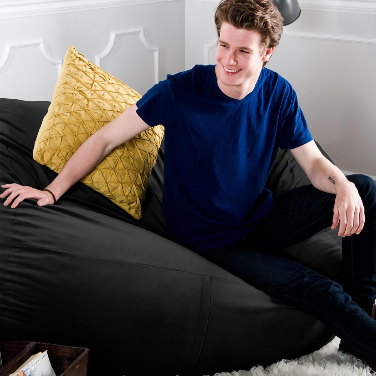 Jaxx 5.5 Lounger Bean Bag Loveseat in Black NFM